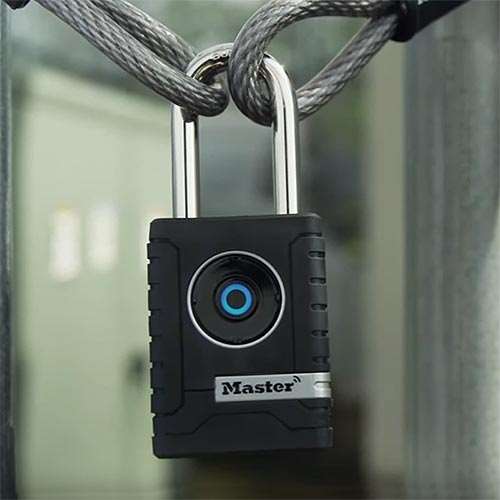 Master Lock 4401LHEC Bluetooth tabalukk Palmett Lukud