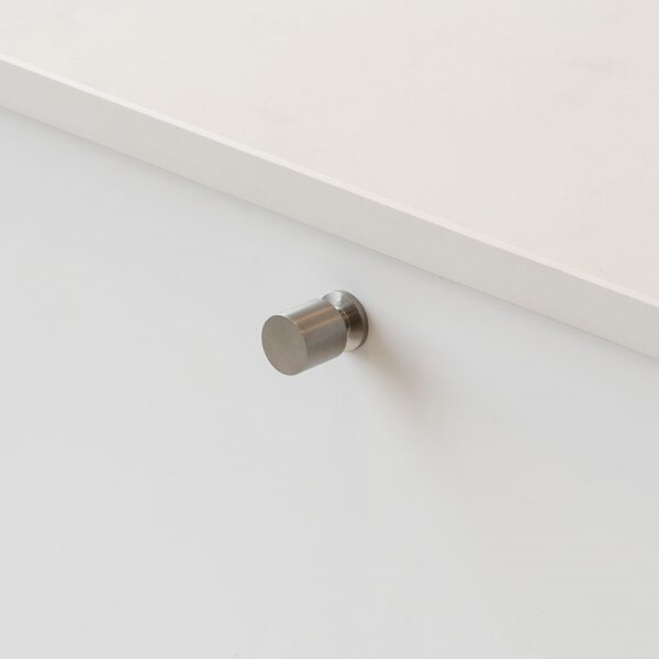 Beslag Design mööblinupp Solo Palmett Lukud